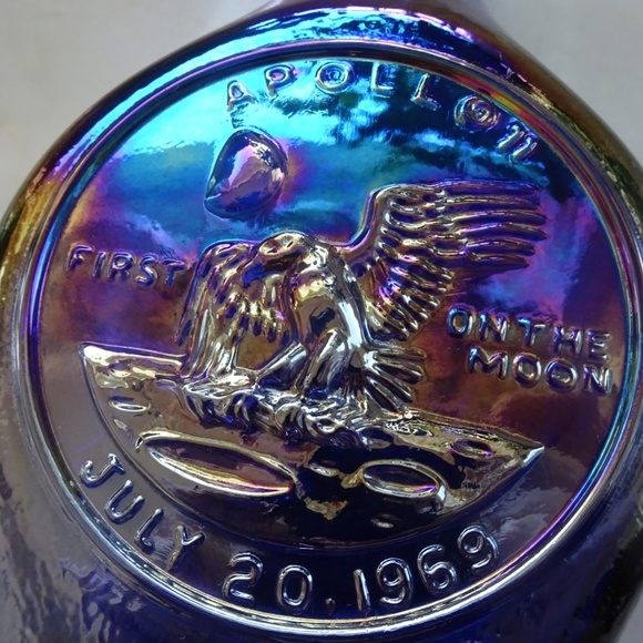Vintage Apollo 11 1969 NASA Astronauts Moon Landing Cobalt Carnival Glass Bottle - Picture 7 of 8